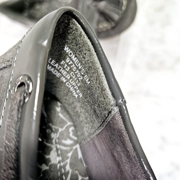 Sperry Top Sider Women's Lt Gray Suede Leather Loafer 6M Tassels Slip-On 9775792 - Picture 8 of 13